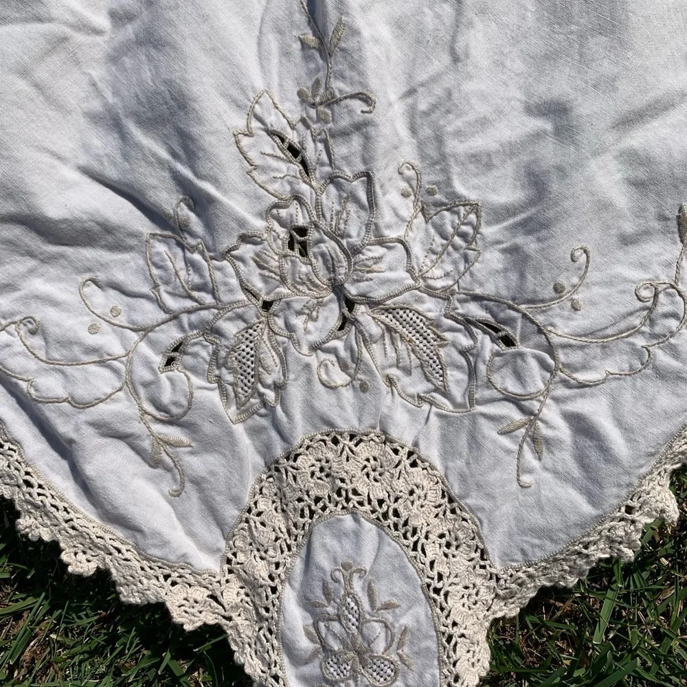 Table cloth